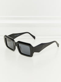 0301199a6626438da6416813a90a4c8f-Max