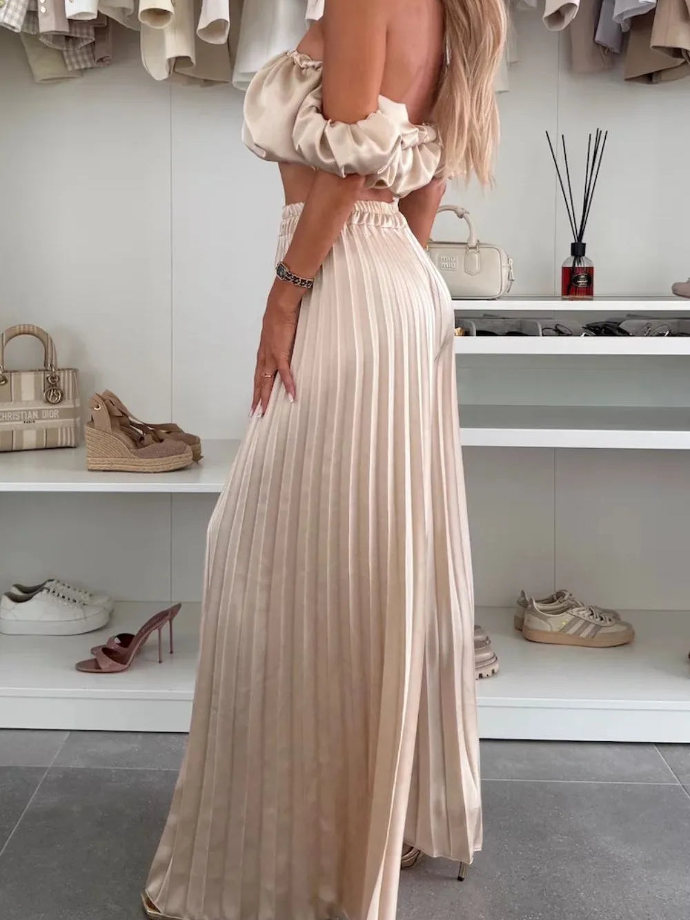 077ba7ff-43bc-4952-b2ec-343996a79c8d-Max-Origin