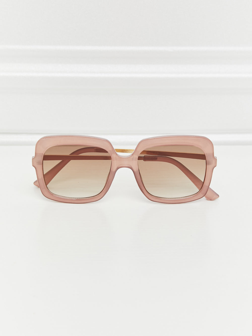 083c029884584c749da31c39dfb8ff8b-Max