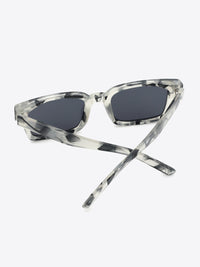 2fd977980eeb4f10982c33017c5a7601-Max