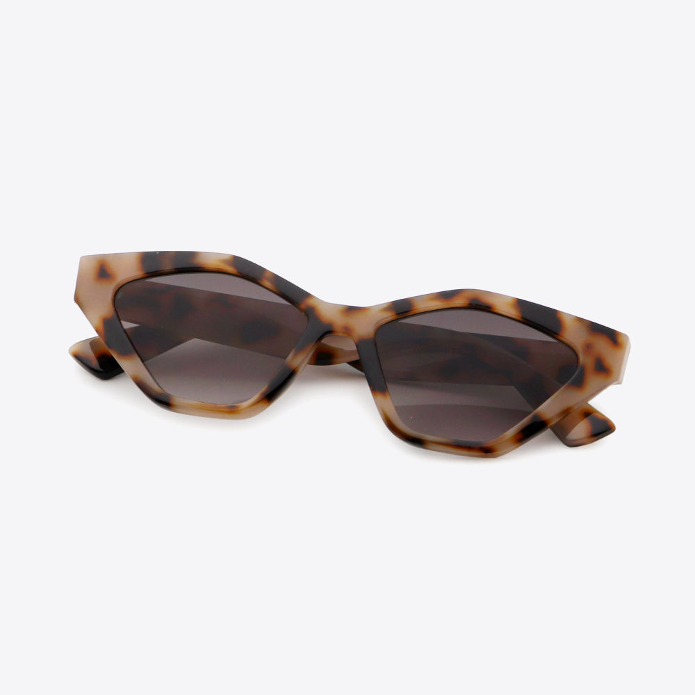 5f6760df67094f859e01a7f6f812feef-Max