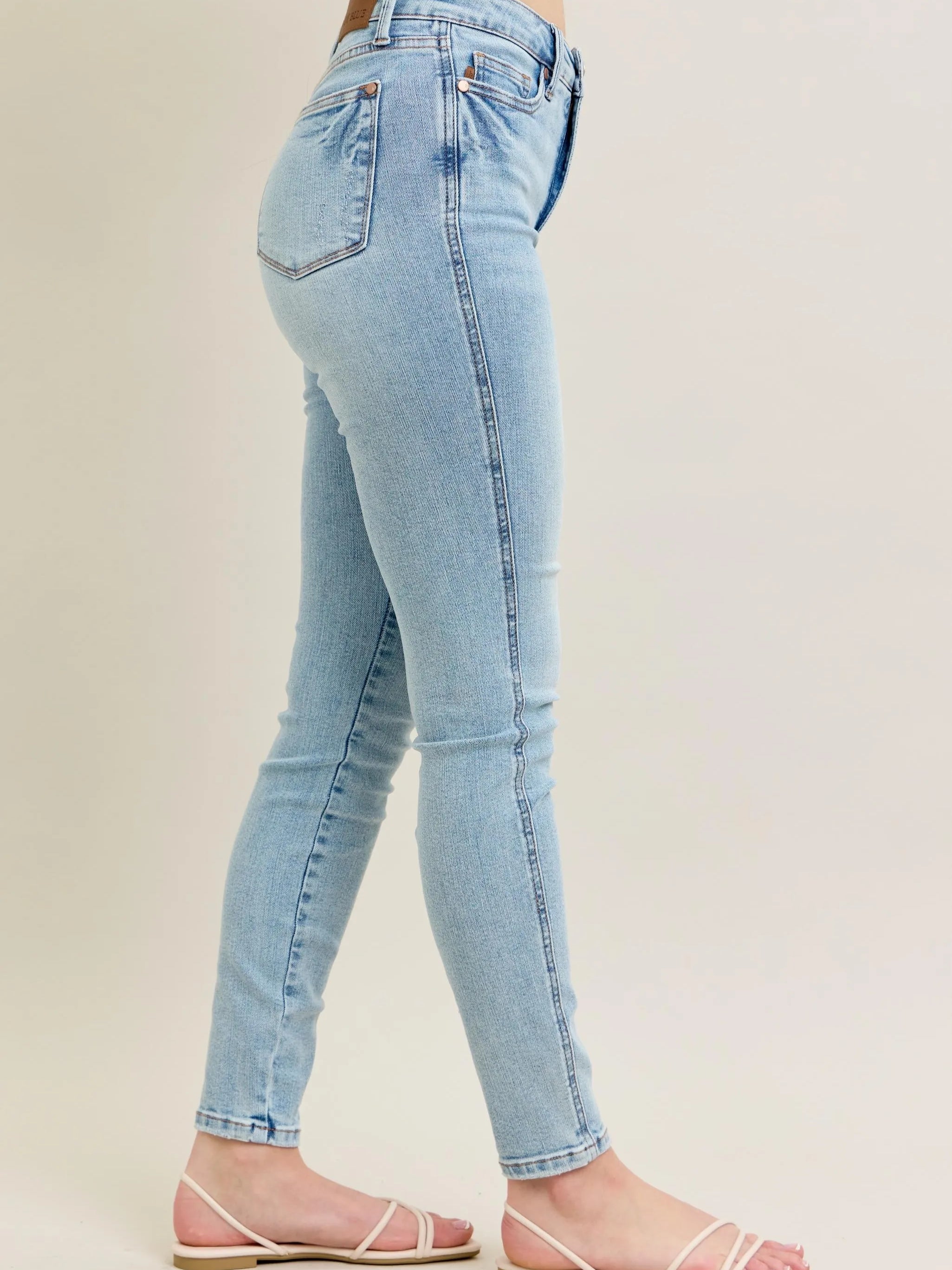 6e538c6c25d94130b37a16f57ed281a4-Max-Origin