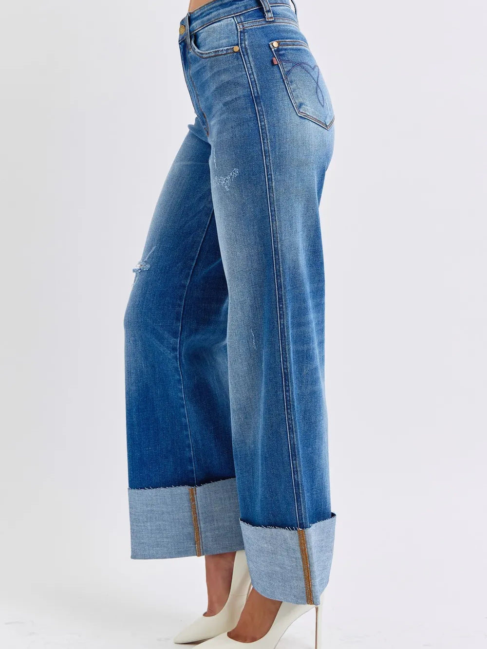 7f887cad-c3ae-4b14-9cd2-97ee3b74cb14-Max