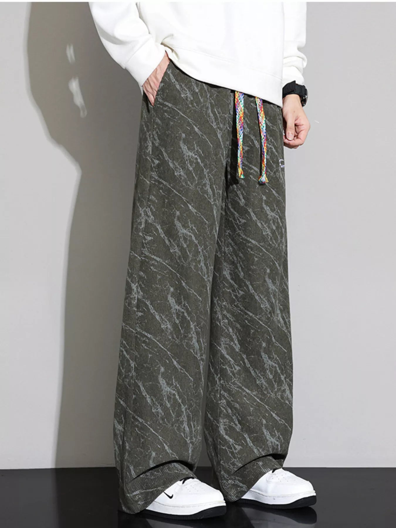 Men's Wide Leg Casual Pants featuring drawstring and wide fit design in stylish green color.