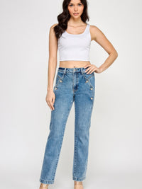 Model wearing High Rise Dad Jean With Scallop Pocket paired with a white crop top.