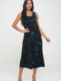 BNS print long tank dress in a stylish design, featuring a sleeveless cut and comfortable knit fabric.