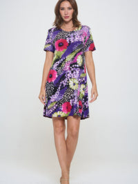 Plus Size Print Missy Dress Short Sleeve in floral design, featuring short sleeves and a round neck, perfect for stylish comfort.