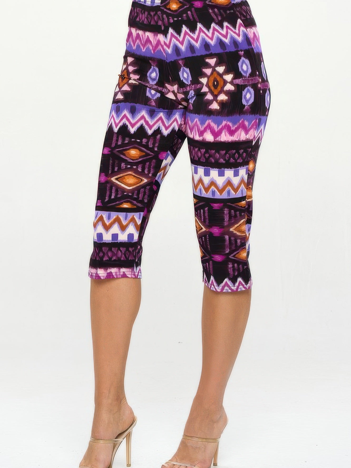Bns Tank Capri Pants Set featuring vibrant patterns and a stylish design, perfect for casual wear and comfort.