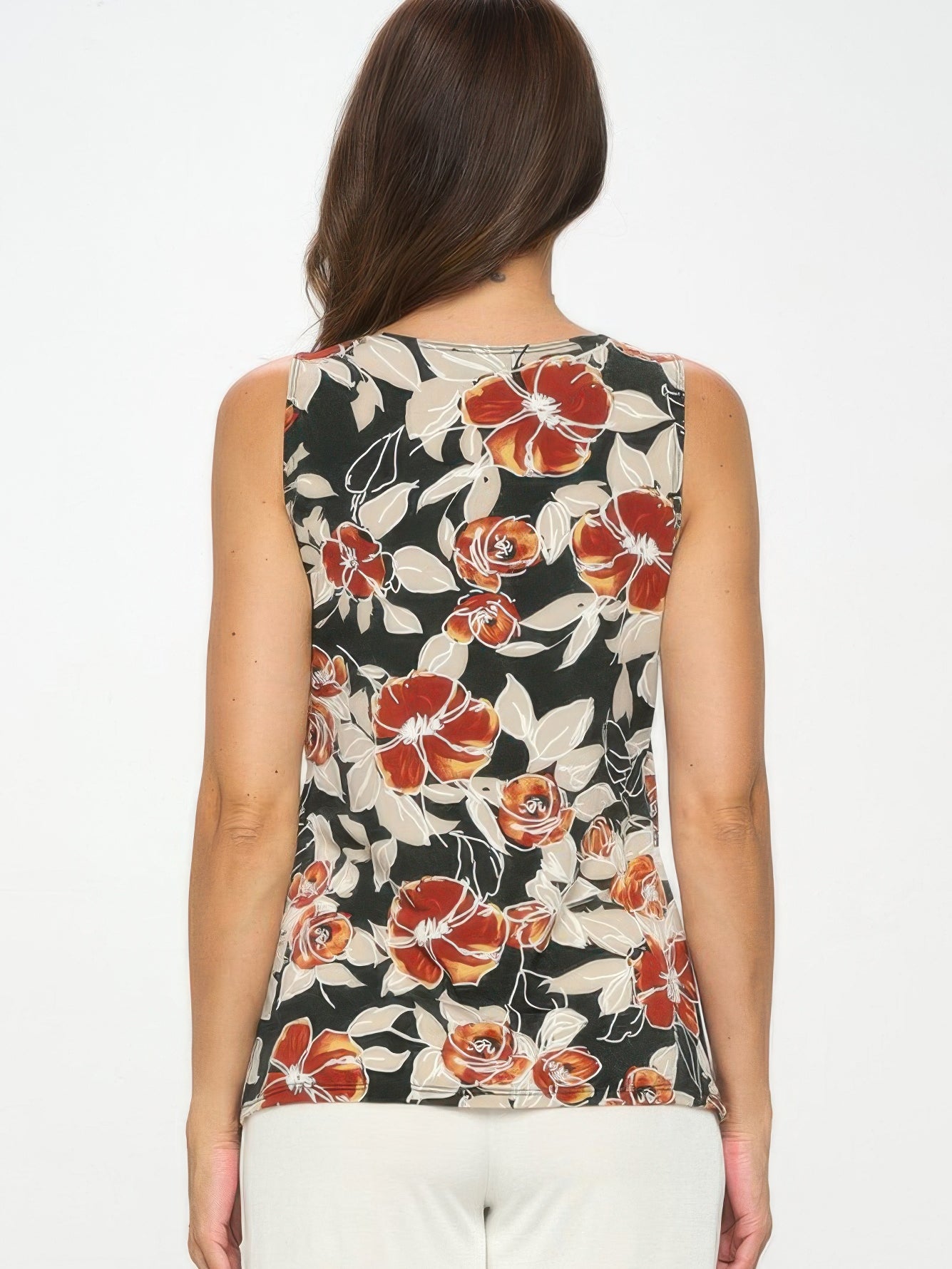 Crossover Tank in print showcasing a floral design from the back, perfect for a stylish summer look.