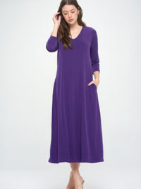 Hit V-Neck Long Dress W/Pocket in purple, featuring a soft V-neckline and side seam pockets, perfect for all-day wear.