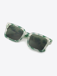 aa4dd731d4f34590b9351e3672e516f4-Max