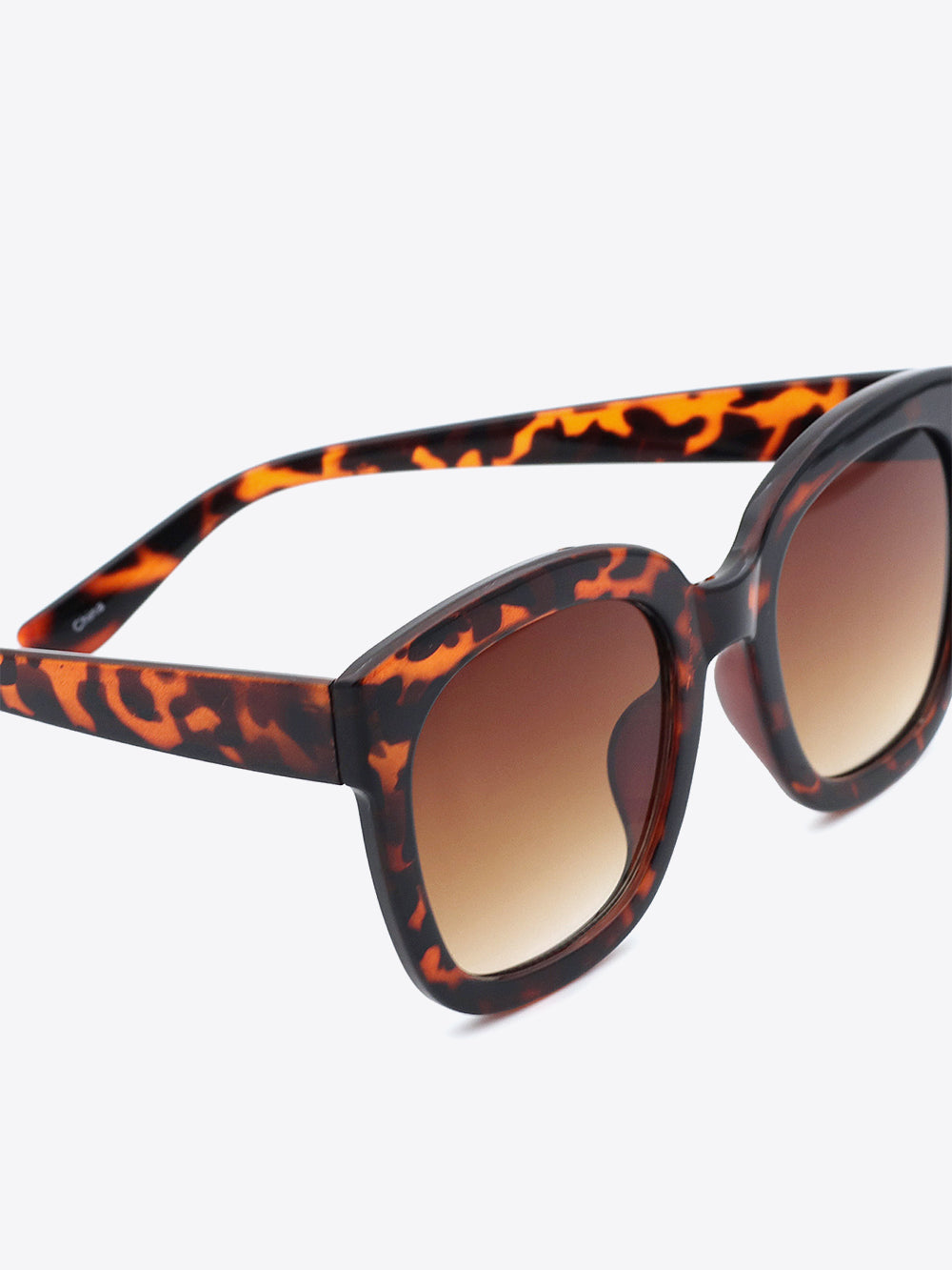 cd6b07d3605a4f3aa477f90a428b7cfb-Max