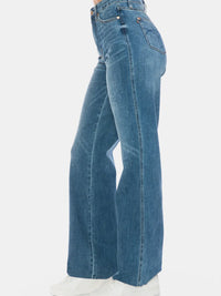 dab5f827-7f9a-4546-8cb7-626cde1b65e7-Max