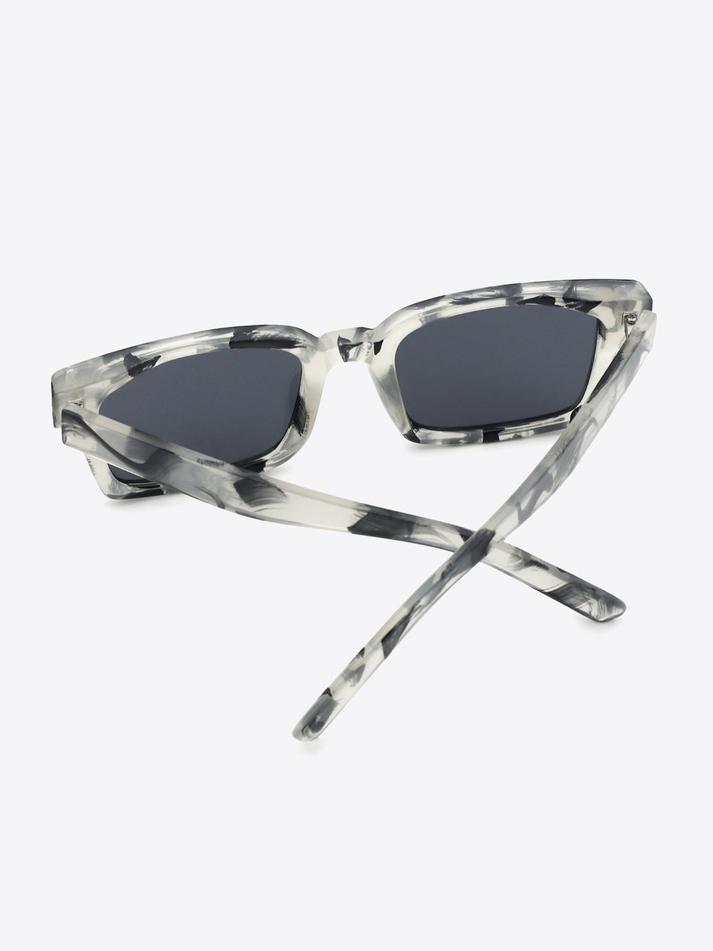 2fd977980eeb4f10982c33017c5a7601-Max