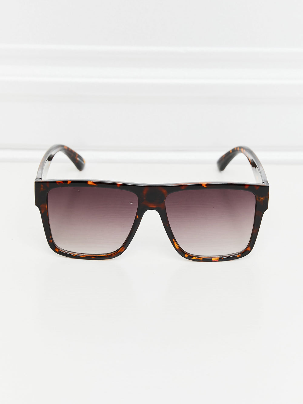 557ed57965ca45968b20c73d0eb48587-Max