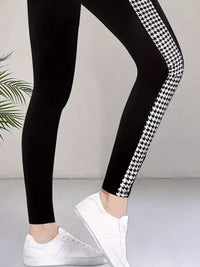 The Harper Houndstooth Panel Legging