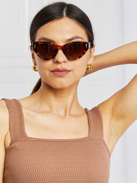 6b668c08a7444a0495bdef50facab71a-Max