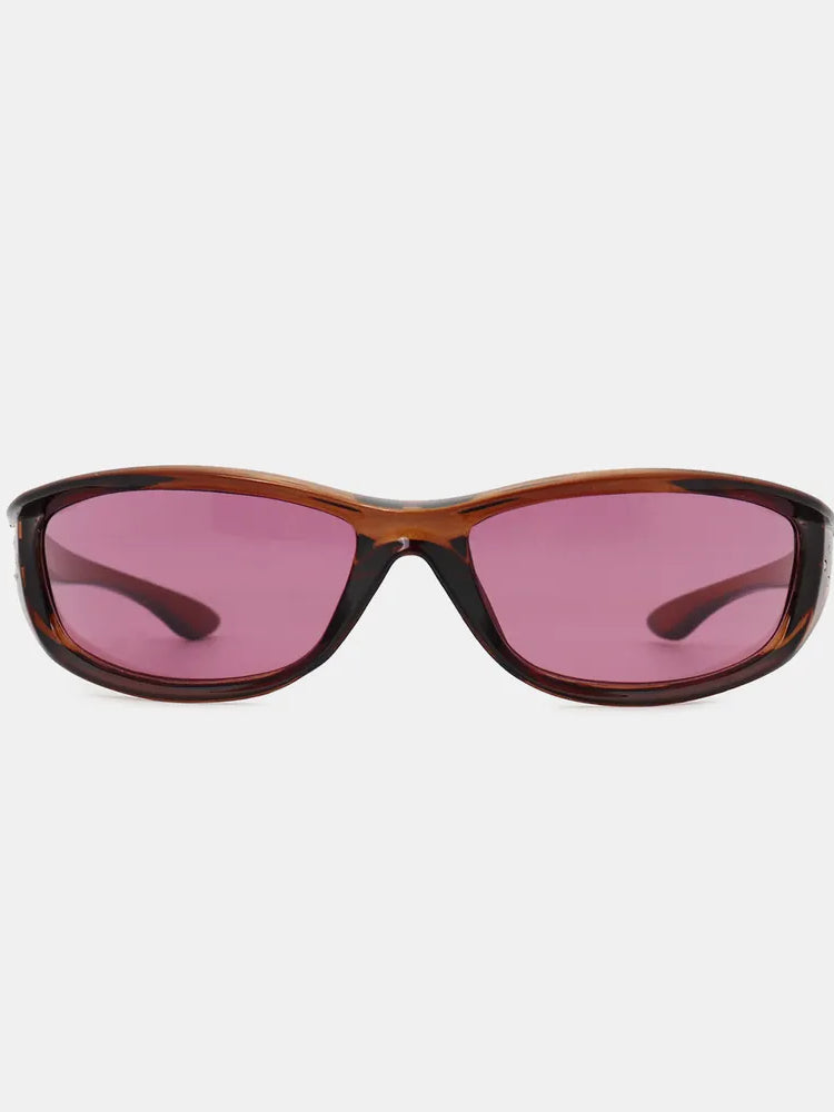 8d71a4a9-699e-437e-8e50-6222d2d3b466-Max