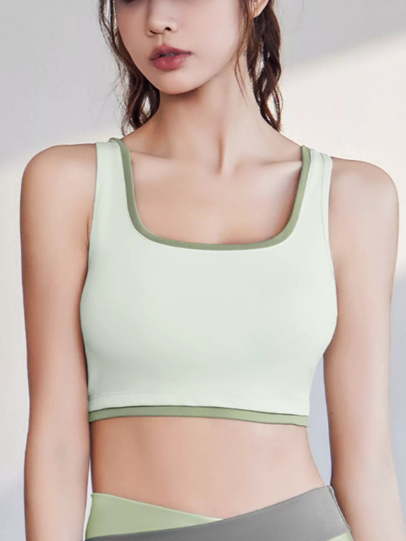 The Greta Contrast Trim Sports Bra