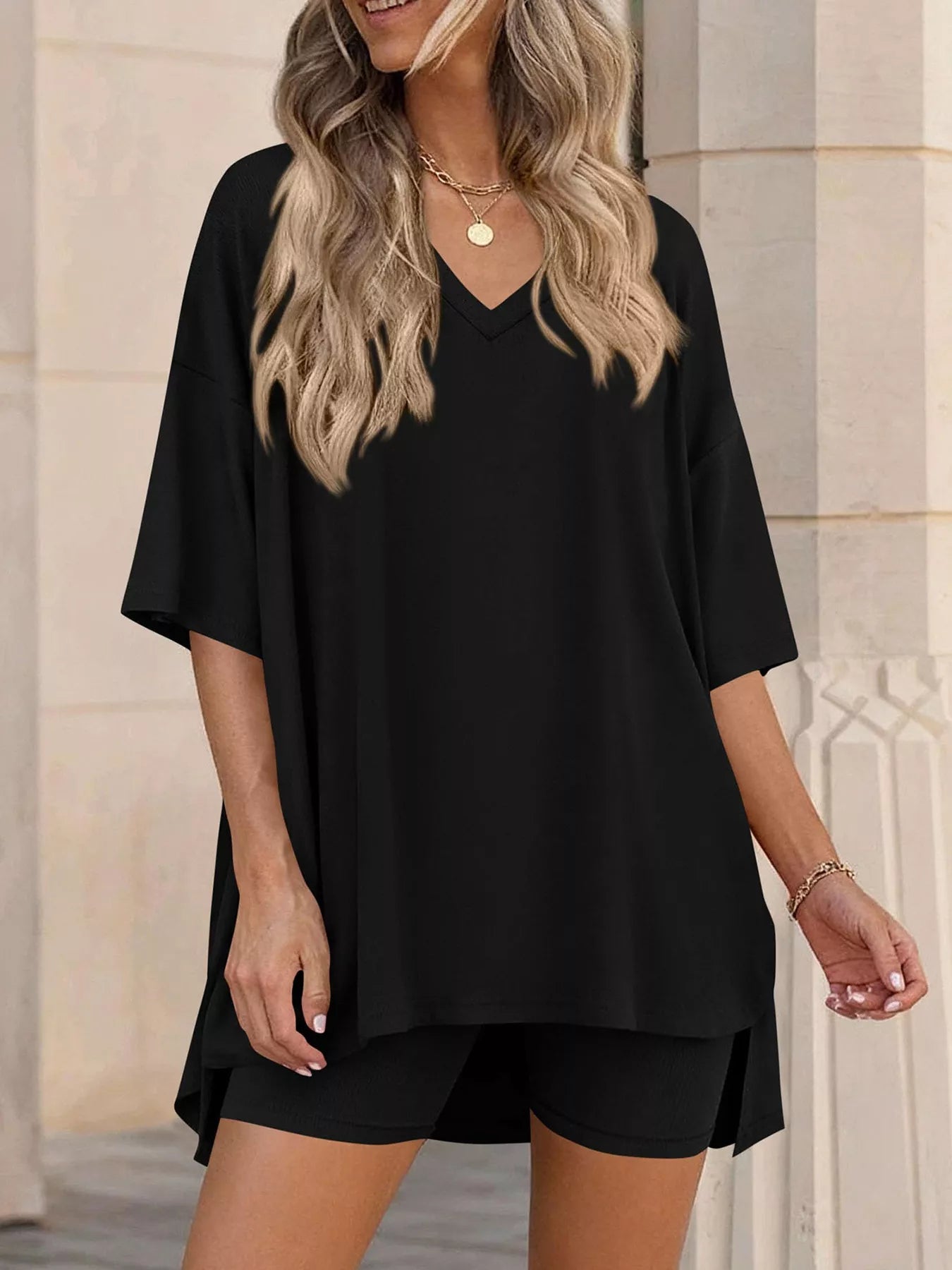The Willa V-Neck Short Set – relaxed fit through the body