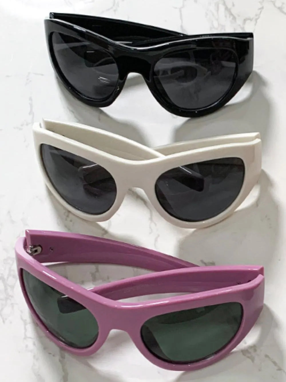 910928c2-0d3b-411e-98b3-d0a750e82713-Max