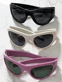 910928c2-0d3b-411e-98b3-d0a750e82713-Max