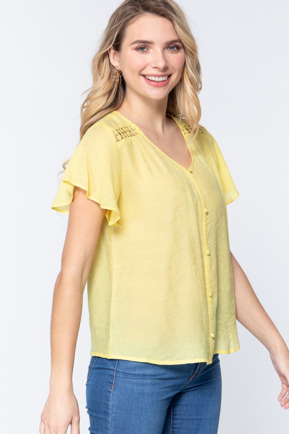 Short Ruffle Slv V-neck Woven Top