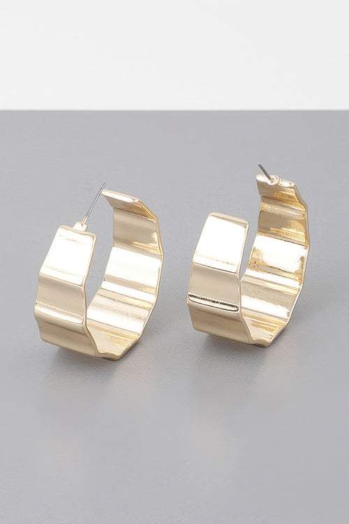 Metal Ribbed Hoop Earrings