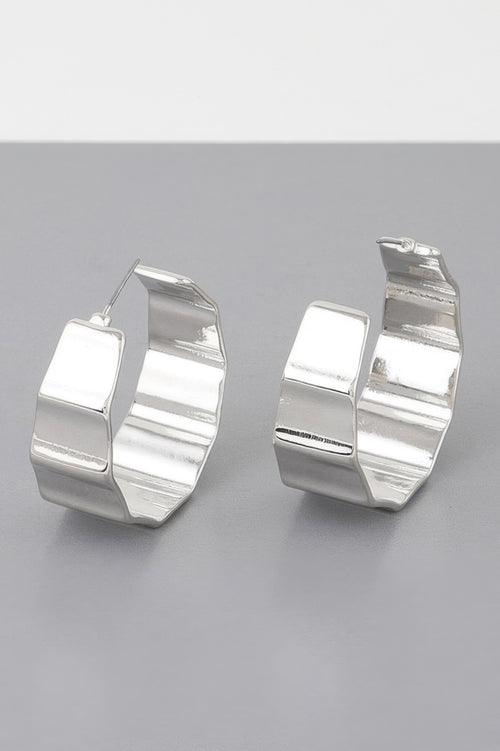 Metal Ribbed Hoop Earrings