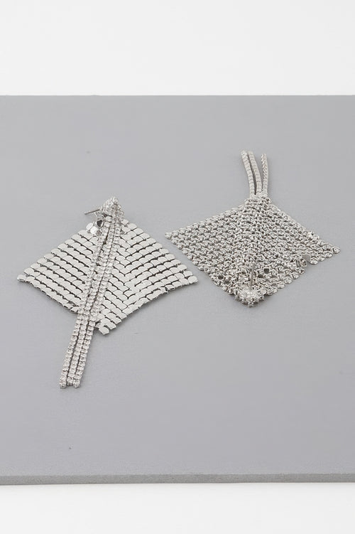 Sequin Jewel Curtain Bar Earrings