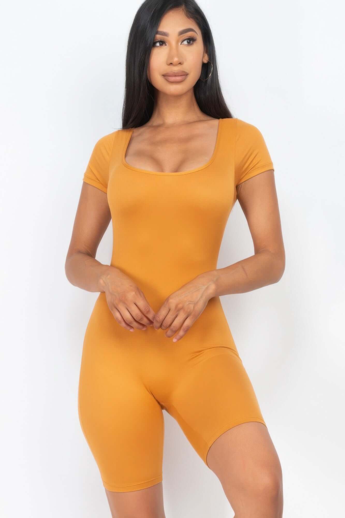 Short Sleeve Scoop Neck Bodycon Romper