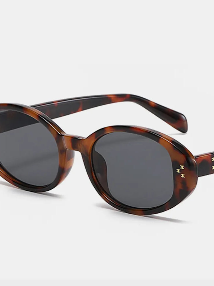 a9067544-371b-4ea7-ae54-edbf5ca84448-Max