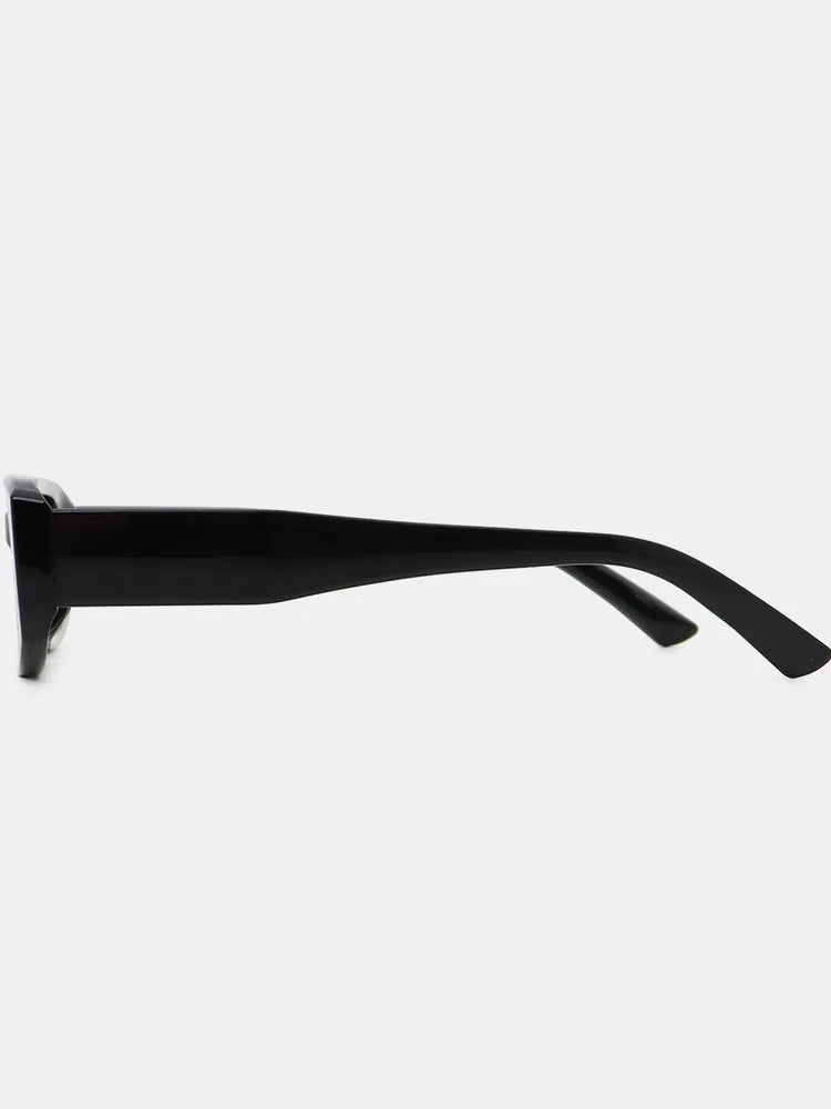 b9e52d86-37e1-4099-aff0-498b37665b27-Max