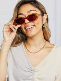 c9b34e8473424a5ea835e92f32574055-Max