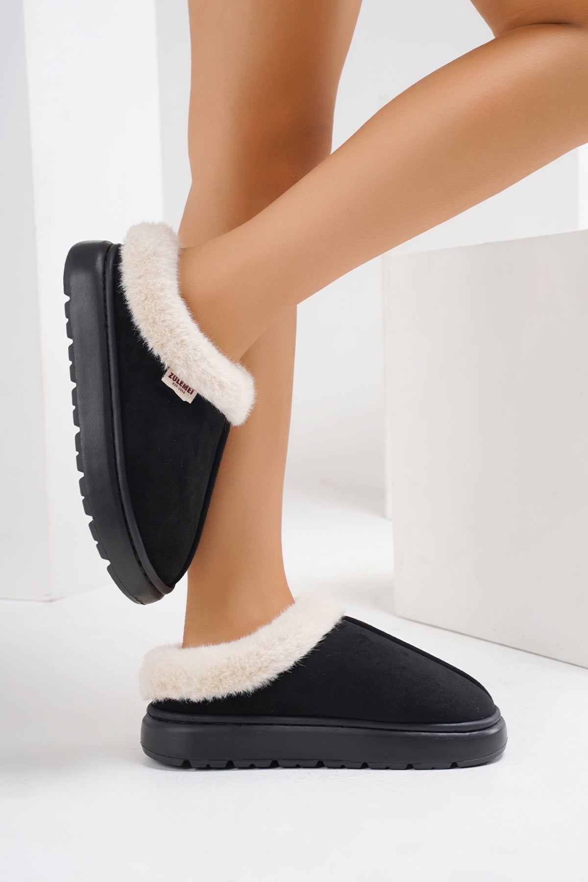 Furry Round Toe Platform Slippers