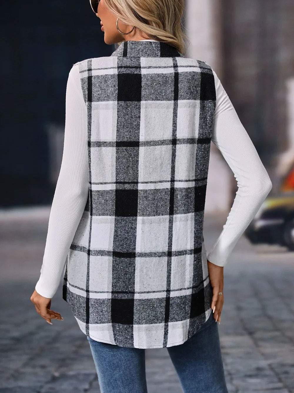 e42cc5f3-1864-44a7-801c-5a8d82bc1788-Max