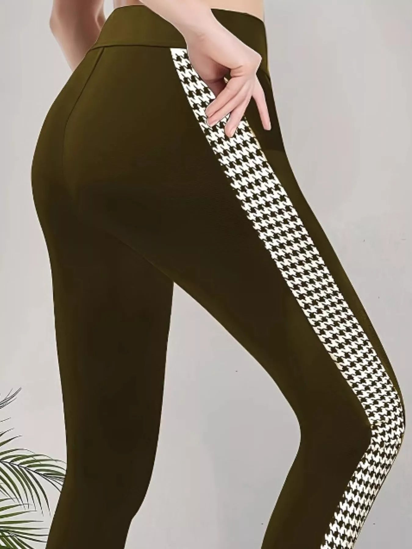 The Harper Houndstooth Panel Legging