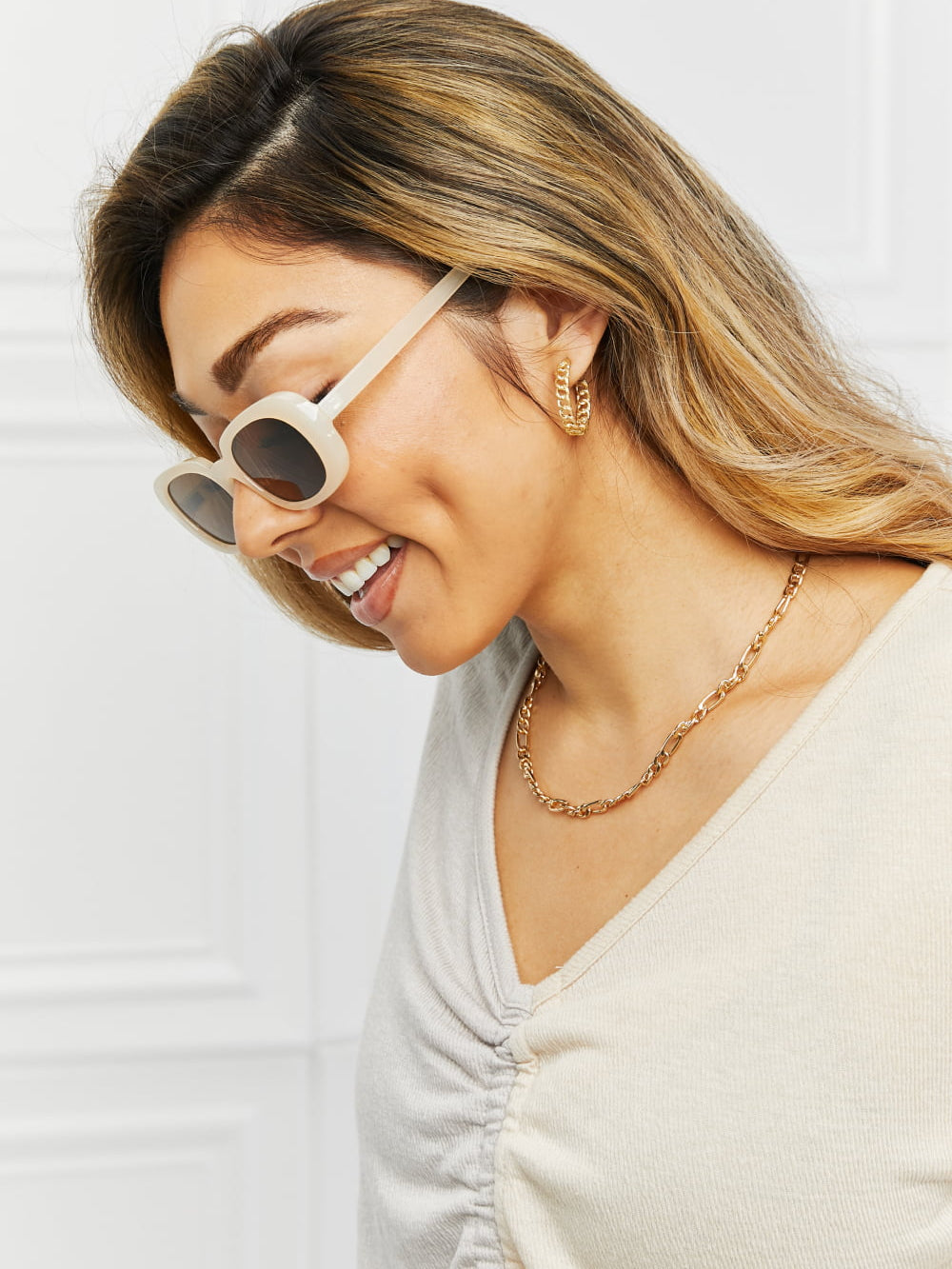 e8ddb4e0fed145ca9d5124d5e7dd3b3a-Max