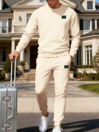 Men's round-neck sweatshirt and jogger set
