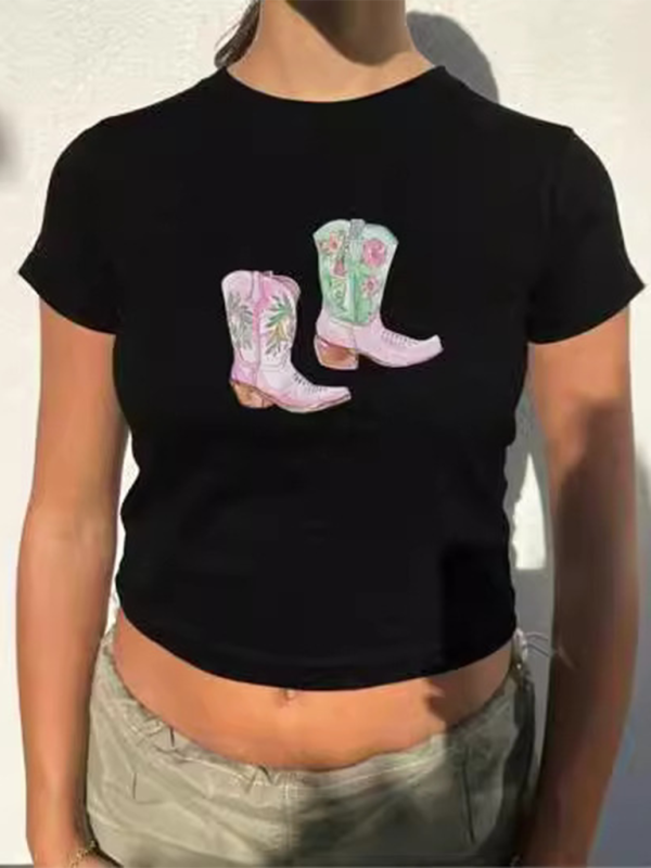 Boots Hot Girls T-Shirt