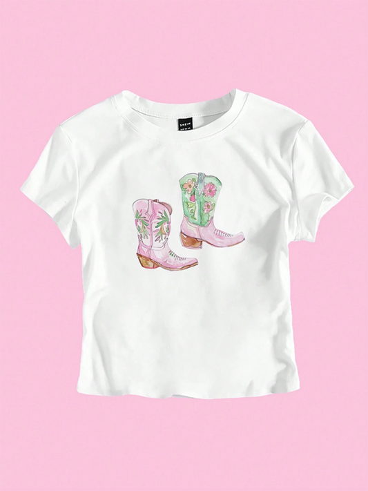 Boots Hot Girls T-Shirt