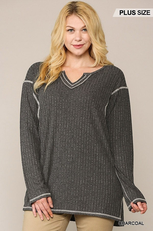 Two-tone Ribbed Tunic Top With Side Slits